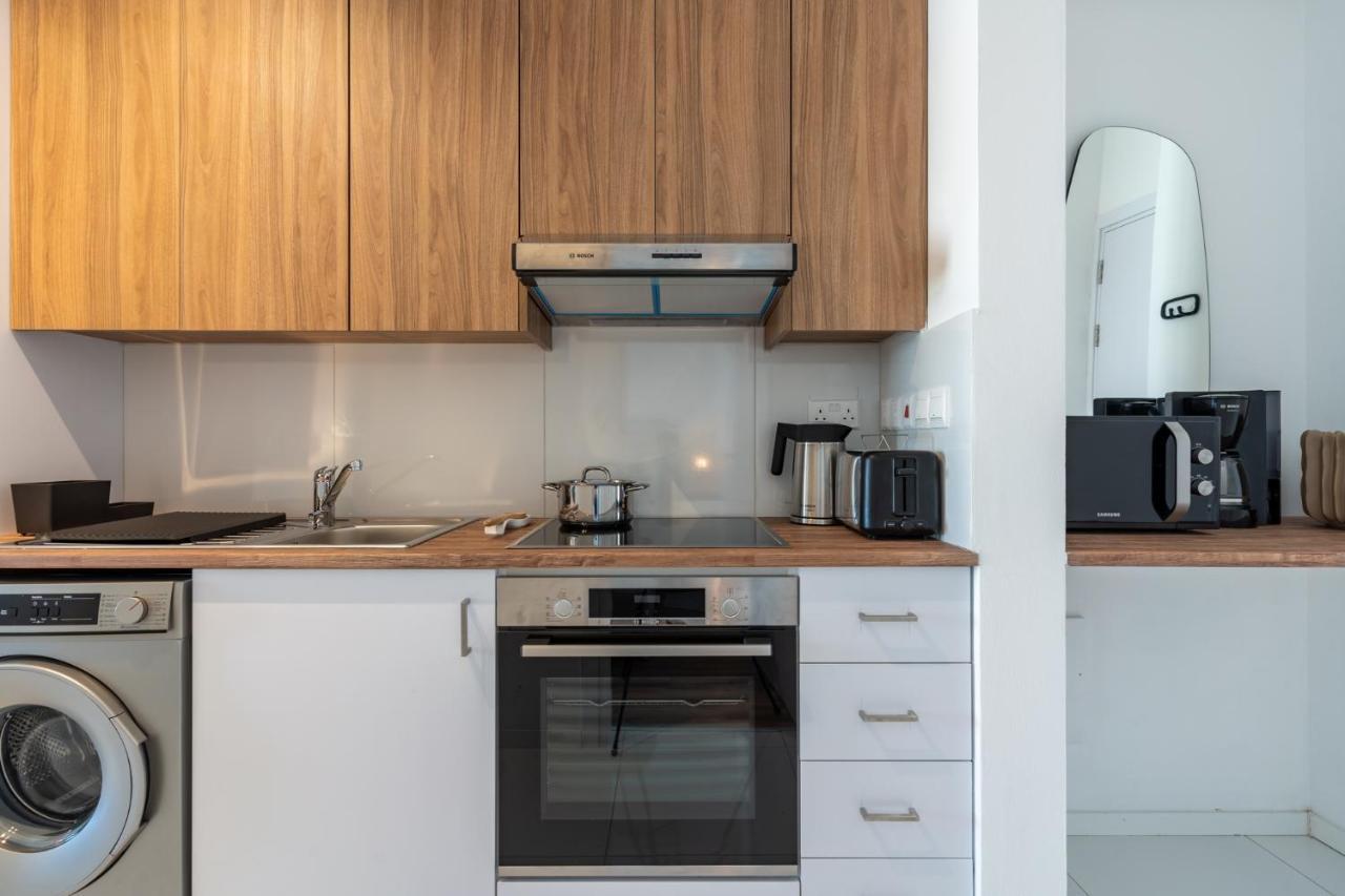 Latte'S Prime 1-Bedroom Apartment In Ларнака Екстериор снимка