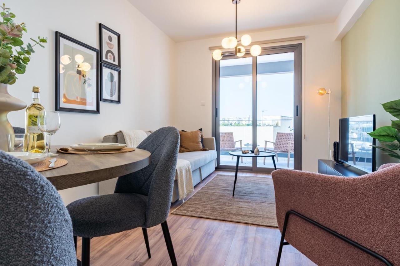 Latte'S Prime 1-Bedroom Apartment In Ларнака Екстериор снимка
